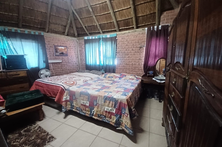 4 Bedroom Property for Sale in Riebeeckstad Free State